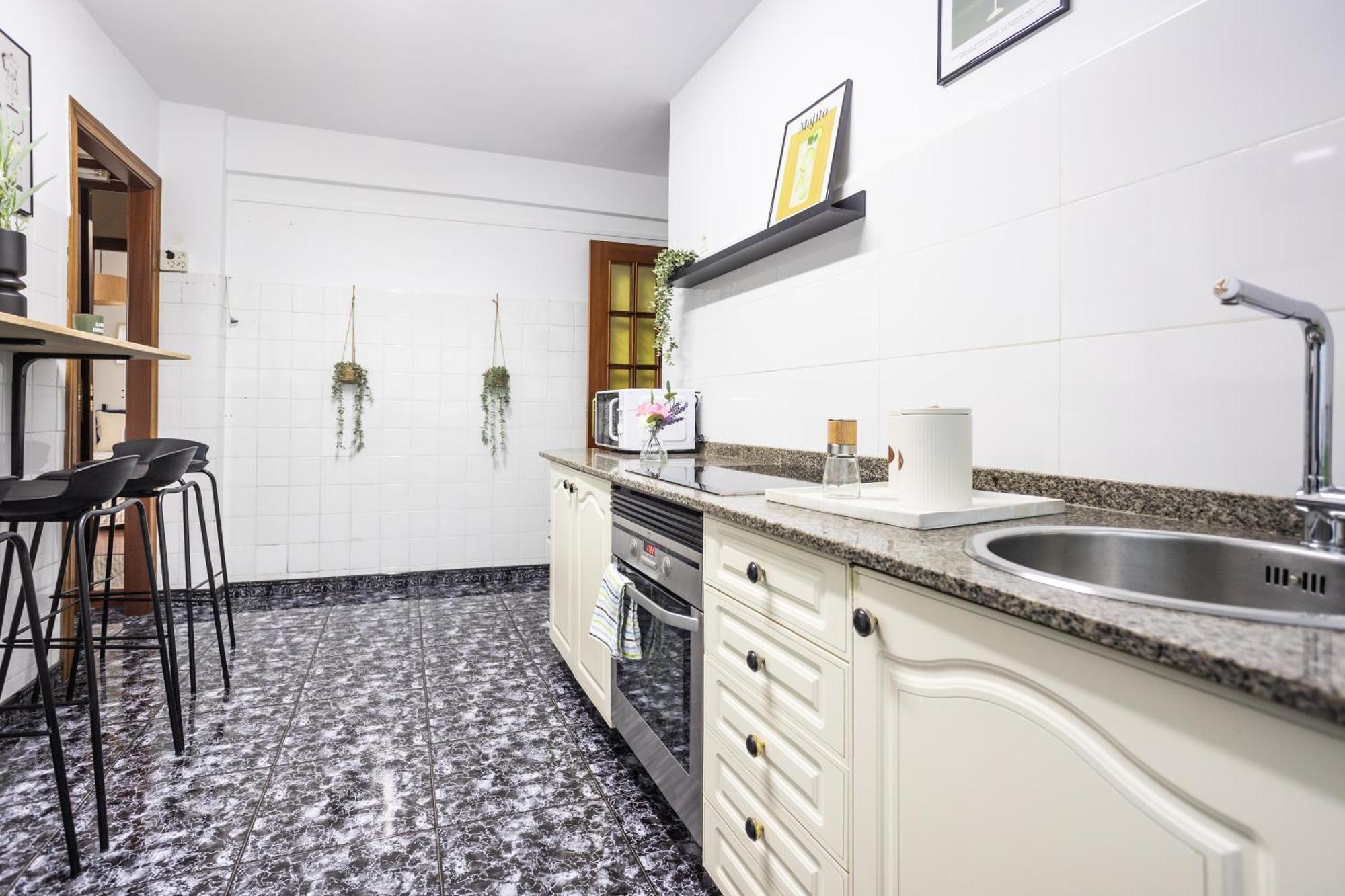 Llaneza 51 Espacioso Playa Y Centro A Pie Apartamento